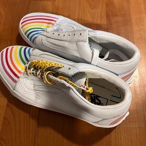Vans Pride Rainbow Kicks Size 7